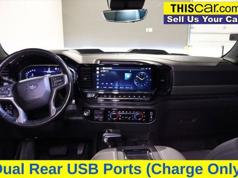 Used 2022 Chevrolet Silverado 1500 ZR2 w/ Technology Package image 17