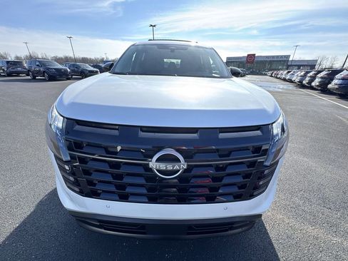 New 2026 Nissan Pathfinder SV image 27
