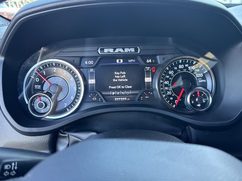 Used 2022 RAM 1500 Big Horn image 32