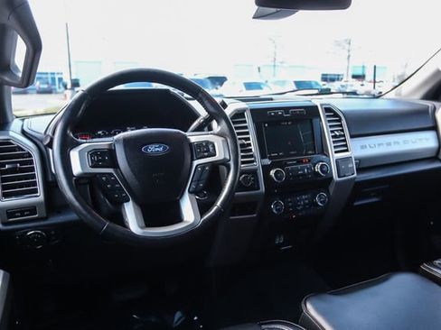 Used 2017 Ford F350 Lariat w/ Lariat Ultimate Package AWD/4WD image 29