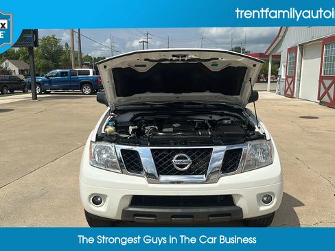 Used 2019 Nissan Frontier SV w/ Value Truck Package image 41