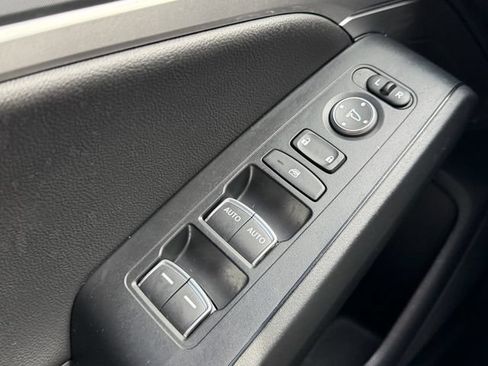 Certified 2025 Acura Integra FWD image 26