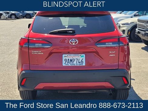 Used 2022 Toyota Corolla Cross XLE AWD/4WD image 9