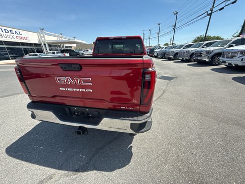 New 2026 GMC Sierra 2500 SLT w/ SLT Premium Package AWD/4WD image 15