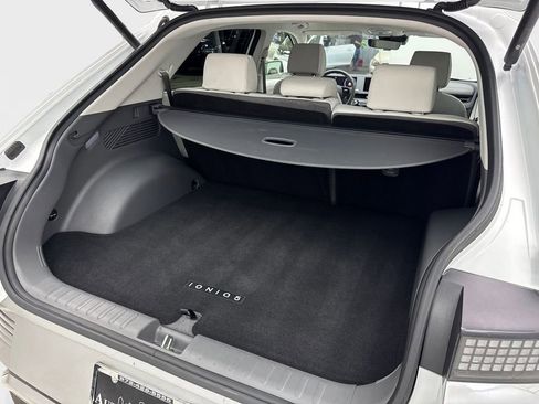 Used 2023 Hyundai Ioniq 5 Limited image 75