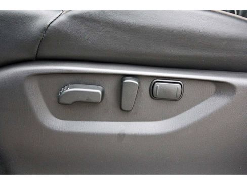 Used 2024 Nissan Armada Platinum w/ Captain's Chairs Package image 28