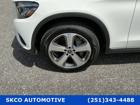 Used 2019 Mercedes-Benz GLC 300 image 9