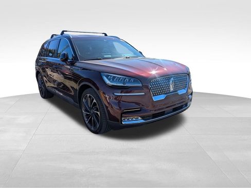 Used 2021 Lincoln Aviator Reserve w/ Equipment Group 201A image 6