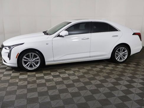 Used 2025 Cadillac CT4 Luxury RWD image 19