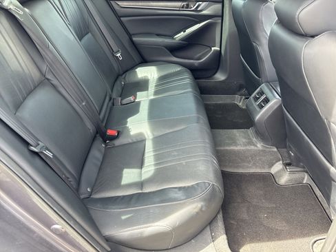 Used 2018 Honda Accord EX-L image 12