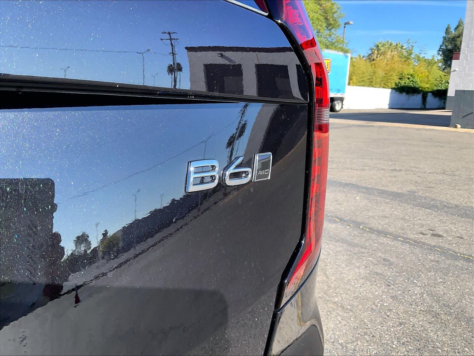 New 2027 Volvo XC90 B6 Plus AWD/4WD image 26