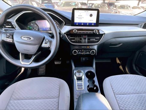 Used 2022 Ford Escape SE image 14