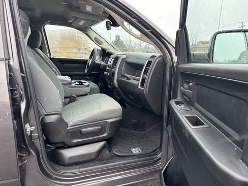 Used 2018 RAM 1500 Express image 7