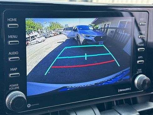 Used 2021 Toyota RAV4 SE image 19