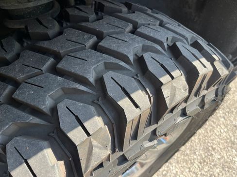 Used 2014 Chevrolet Silverado 1500 LTZ Z71 w/ LTZ Plus Package AWD/4WD image 8