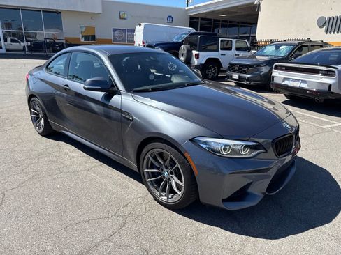 Used 2018 BMW M2 RWD image 8