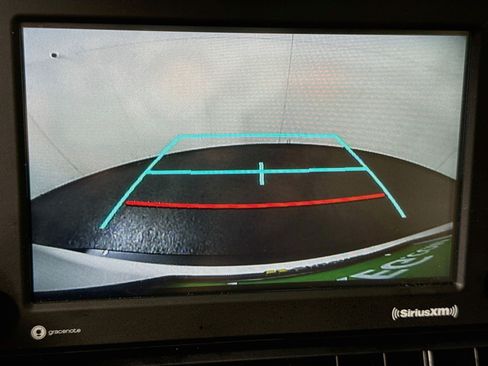 Used 2021 Toyota RAV4 LE FWD image 19