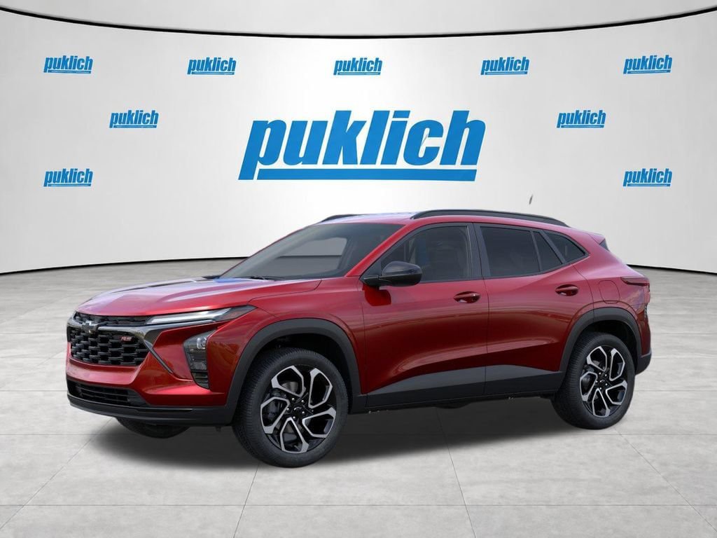 New 2026 Chevrolet Trax RS w/ Driver Confidence Package FWD image 2