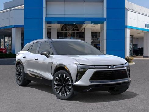 New 2026 Chevrolet Blazer EV RS w/ Super Cruise Package image 7