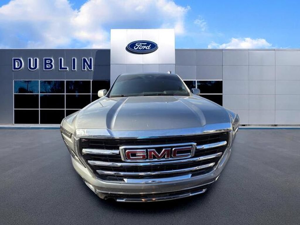 Used 2025 GMC Yukon Elevation w/ LPO, Floor Liner Package RWD image 2