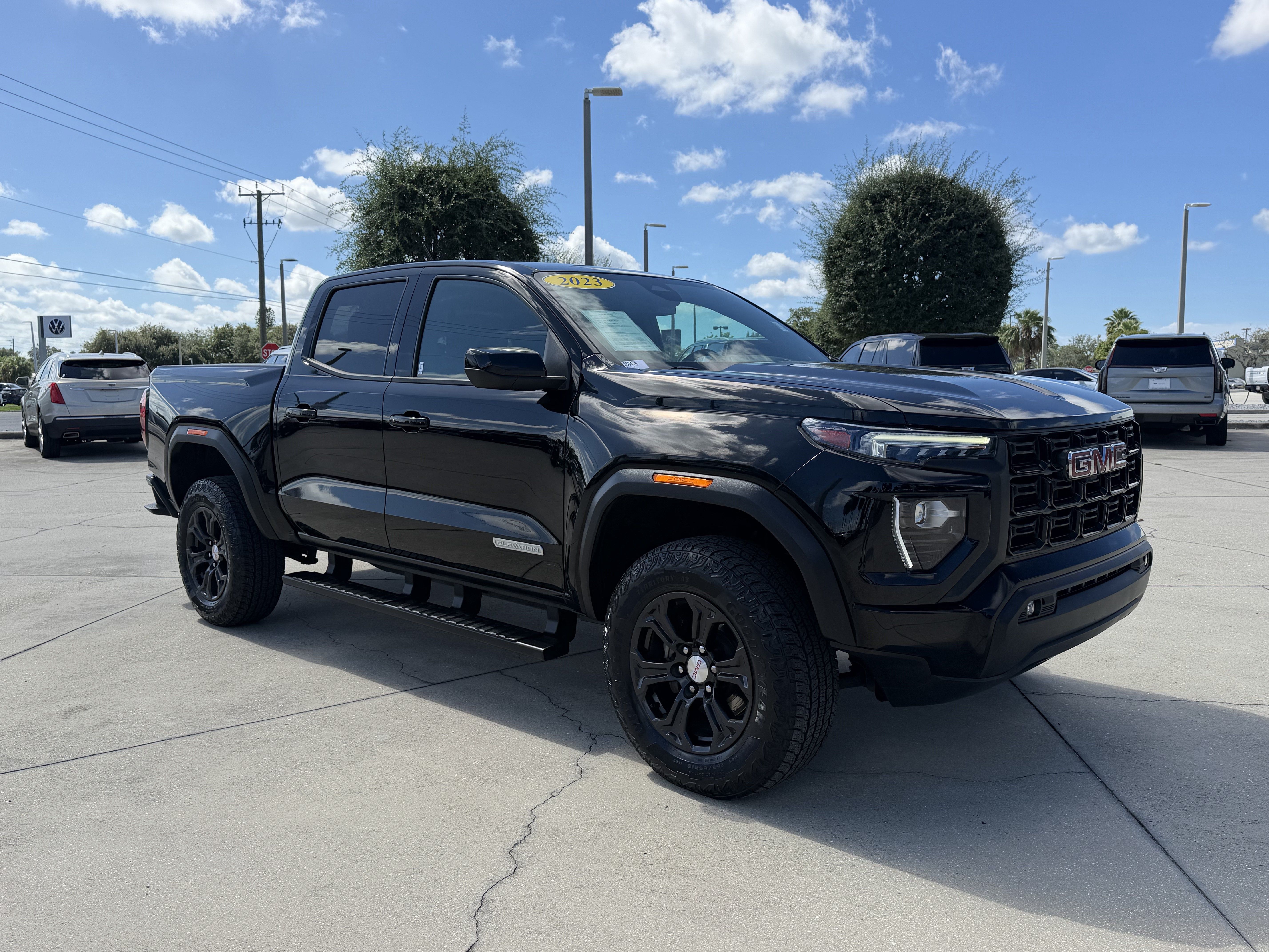 Used 2023 GMC Canyon Elevation w/ Convenience Package RWD image 1