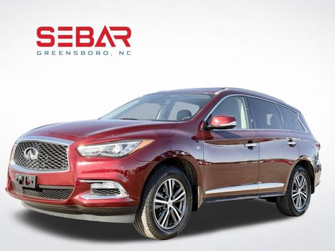 Used 2019 INFINITI QX60 Luxe w/ Essential Package image 2