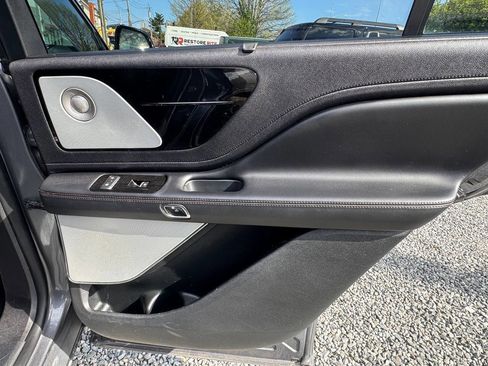 Used 2021 Lincoln Aviator Reserve w/ Equipment Group 210A image 33