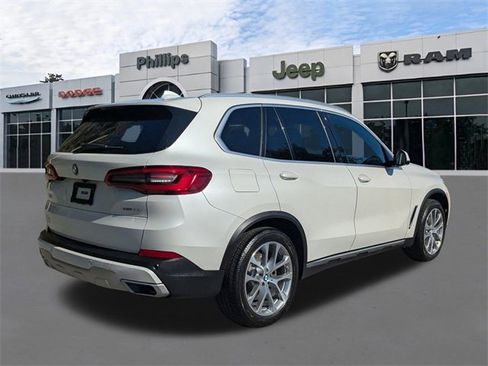 Used 2019 BMW X5 xDrive40i w/ Premium Package 2 image 3