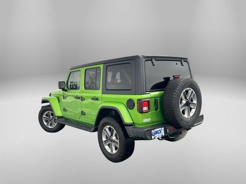 Used 2019 Jeep Wrangler Unlimited Sahara w/ Cold Weather Group image 2