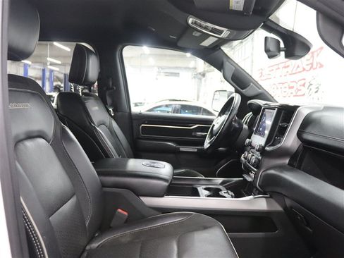 Used 2020 RAM 1500 Laramie w/ Sport Appearance Package AWD/4WD image 30