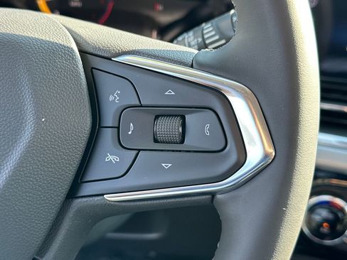 New 2025 Chevrolet Trax LT w/ Driver Confidence Package image 20