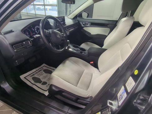Used 2022 Honda Civic EX image 11