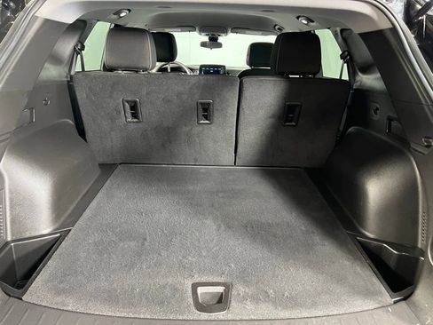 Used 2025 Chevrolet Blazer LT image 28