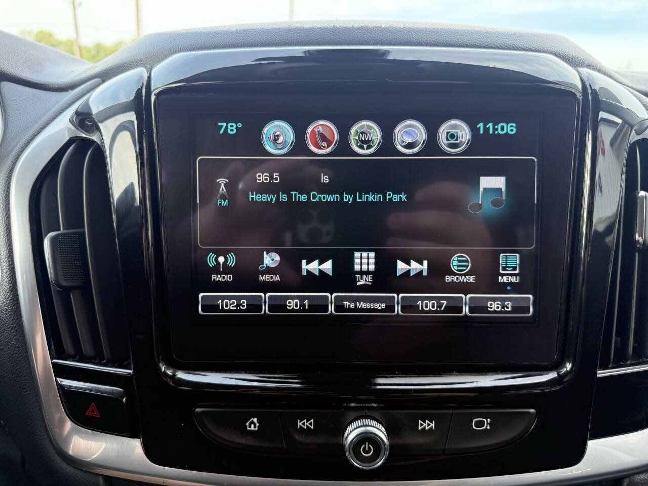 Used 2019 Chevrolet Traverse RS FWD image 27