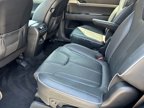 Used 2024 Hyundai Palisade SEL image 21