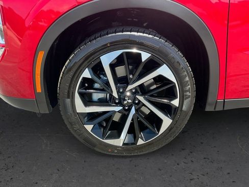 Used 2022 Mitsubishi Outlander SE AWD/4WD image 13