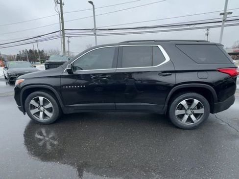 Used 2019 Chevrolet Traverse LT w/ LT Premium Package image 5