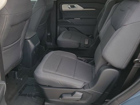 New 2026 Ford Explorer Active image 7