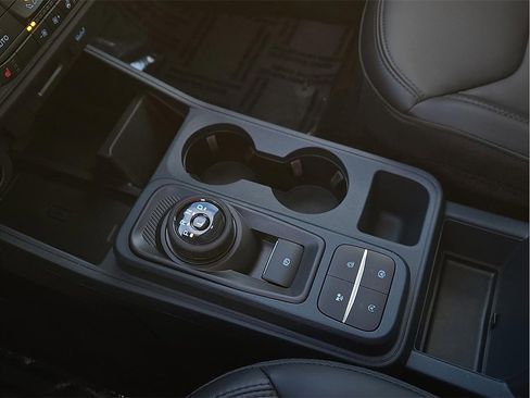 Used 2024 Ford Maverick Lariat w/ Black Appearance Package image 20