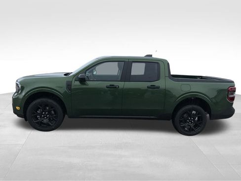 New 2025 Ford Maverick XLT w/ XLT Luxury Package image 13