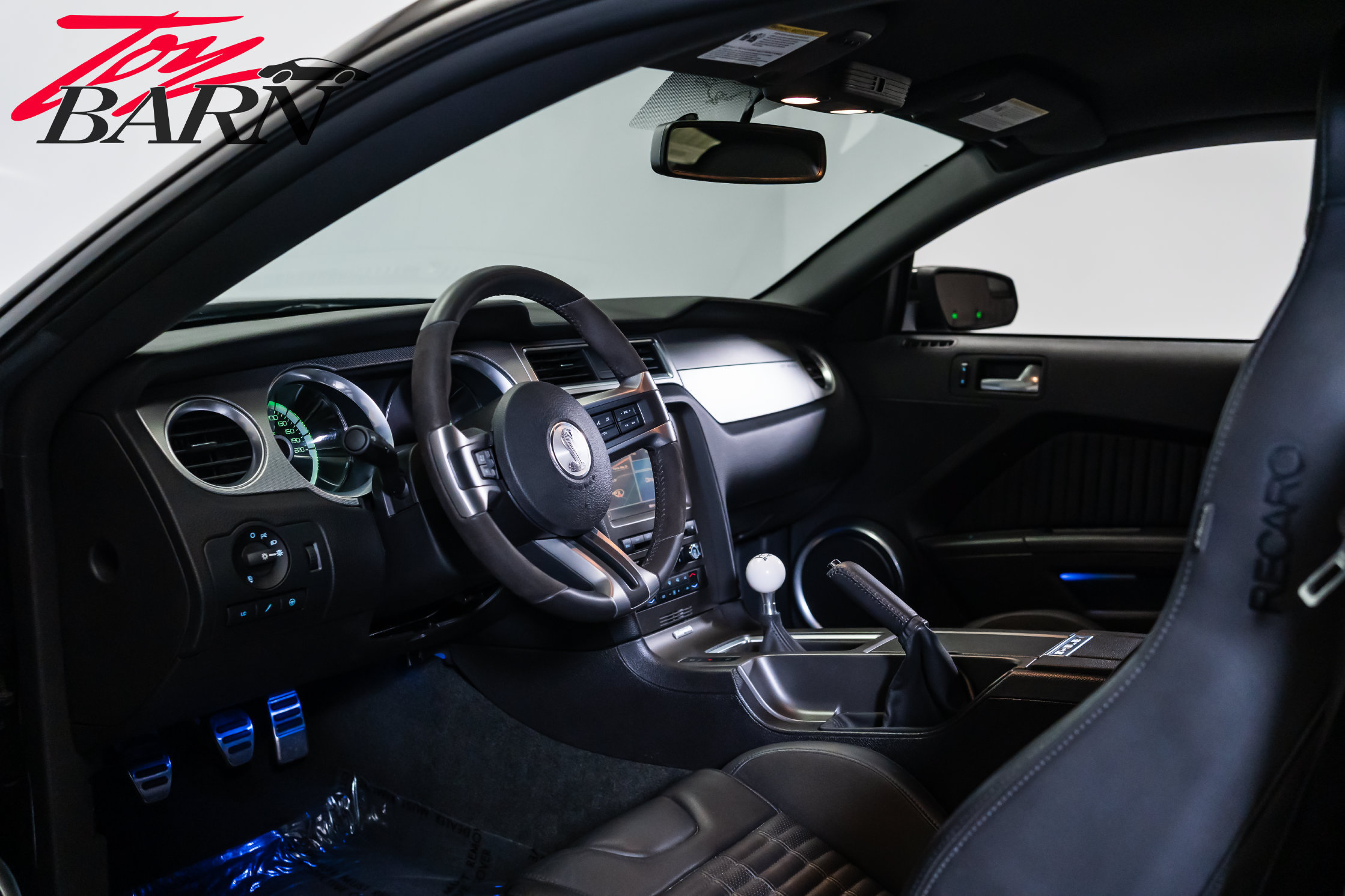 Used 2013 Ford Mustang Shelby GT500 RWD image 40