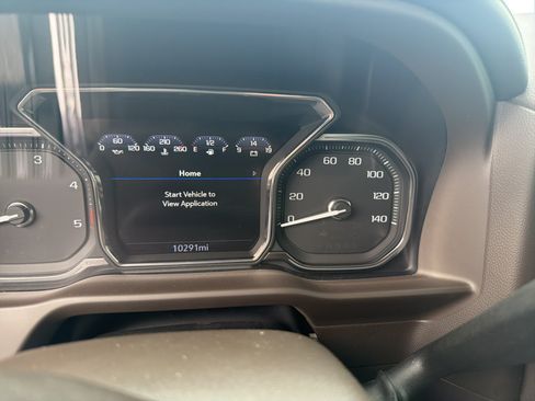 Used 2023 GMC Sierra 2500 Denali w/ Denali Ultimate Package AWD/4WD image 9