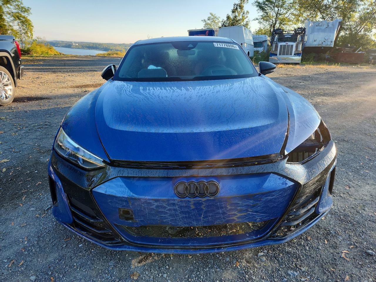 Used 2024 Audi RS e-tron GT w/ Carbon Performance Package AWD/4WD image 2