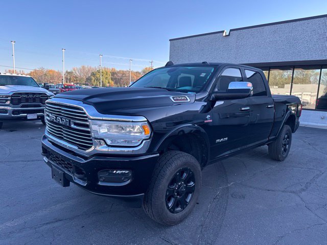 Used 2022 RAM 2500 Laramie AWD/4WD image 3