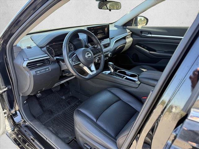 Used 2024 Nissan Altima 2.5 SR w/ SR Premium Package FWD image 10
