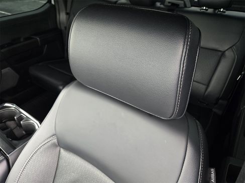 Used 2024 Ford F150 Lariat w/ FX4 Off-Road Package image 23