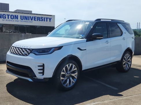 Used 2026 Land Rover Discovery Limited Edition AWD/4WD image 1