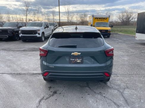 New 2026 Chevrolet Trax LS image 6