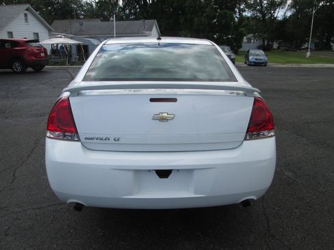Used 2012 Chevrolet Impala LT w/ LT Sunroof Package FWD image 17