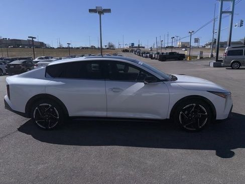 Used 2025 Kia K4 GT-Line w/ GT-Line Sunroof Package image 8